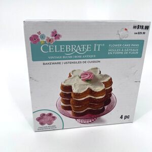 Celebrate It NEW Flower Shaped Cake Pans Set of 4--Non Stick Bakeware VTG Blush